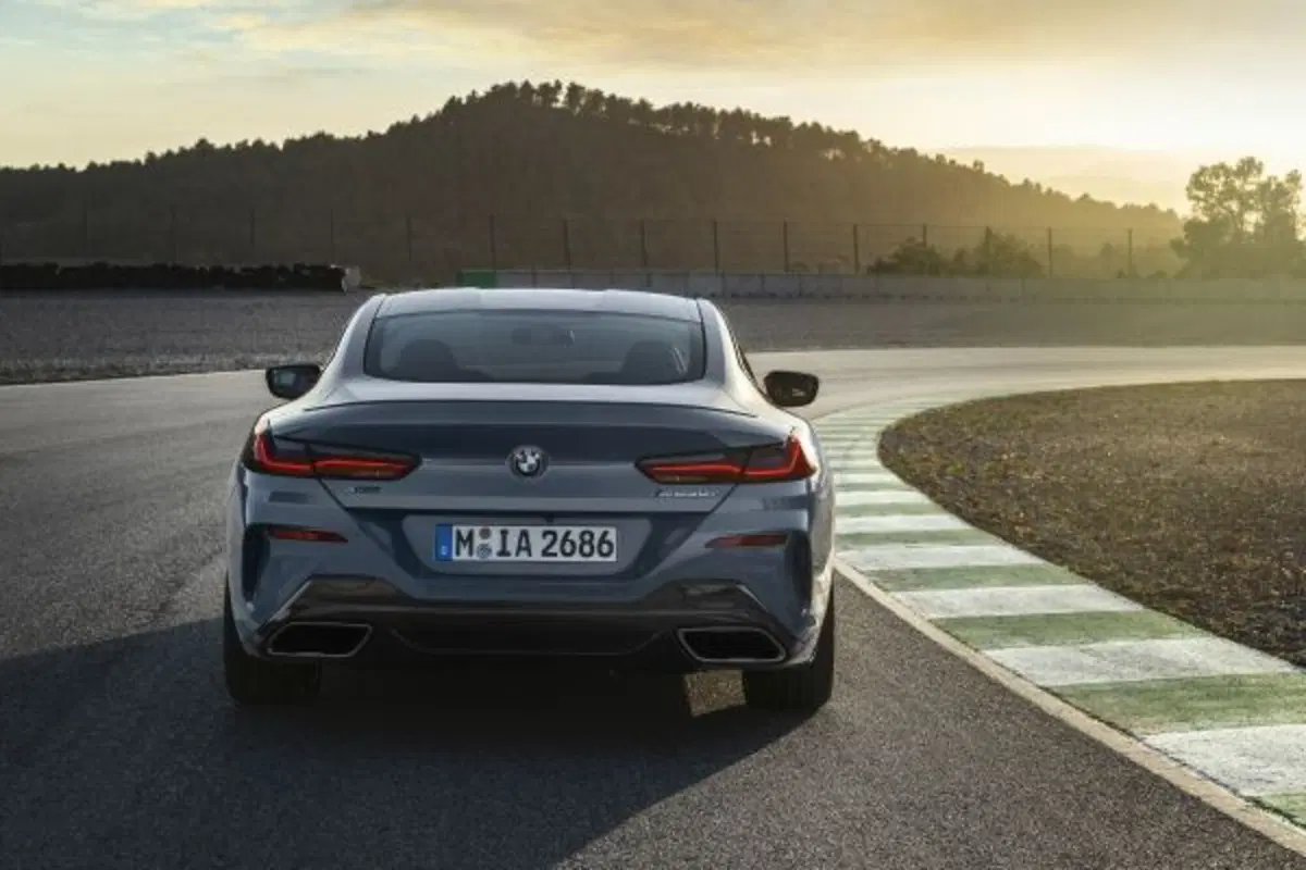 Nuova BMW Serie 8: eccola dal vivo [video] (6)