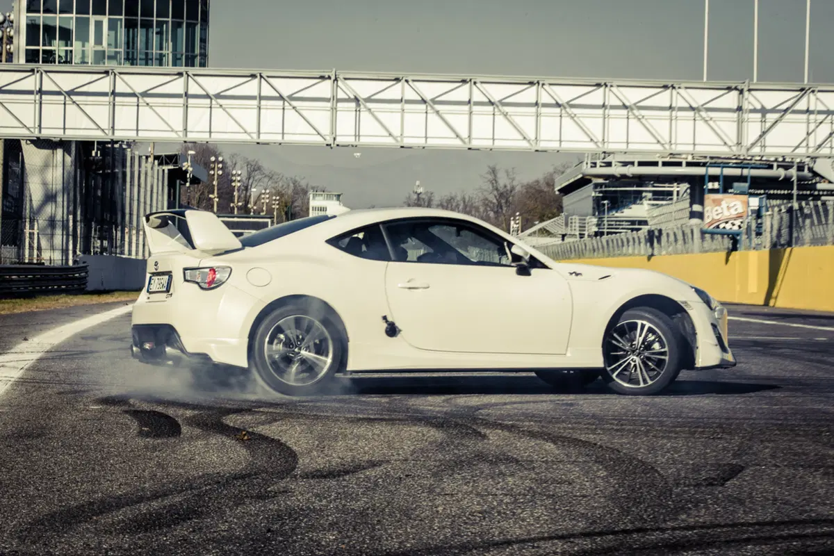 Le auto del Milione: Toyota GT86 (6)