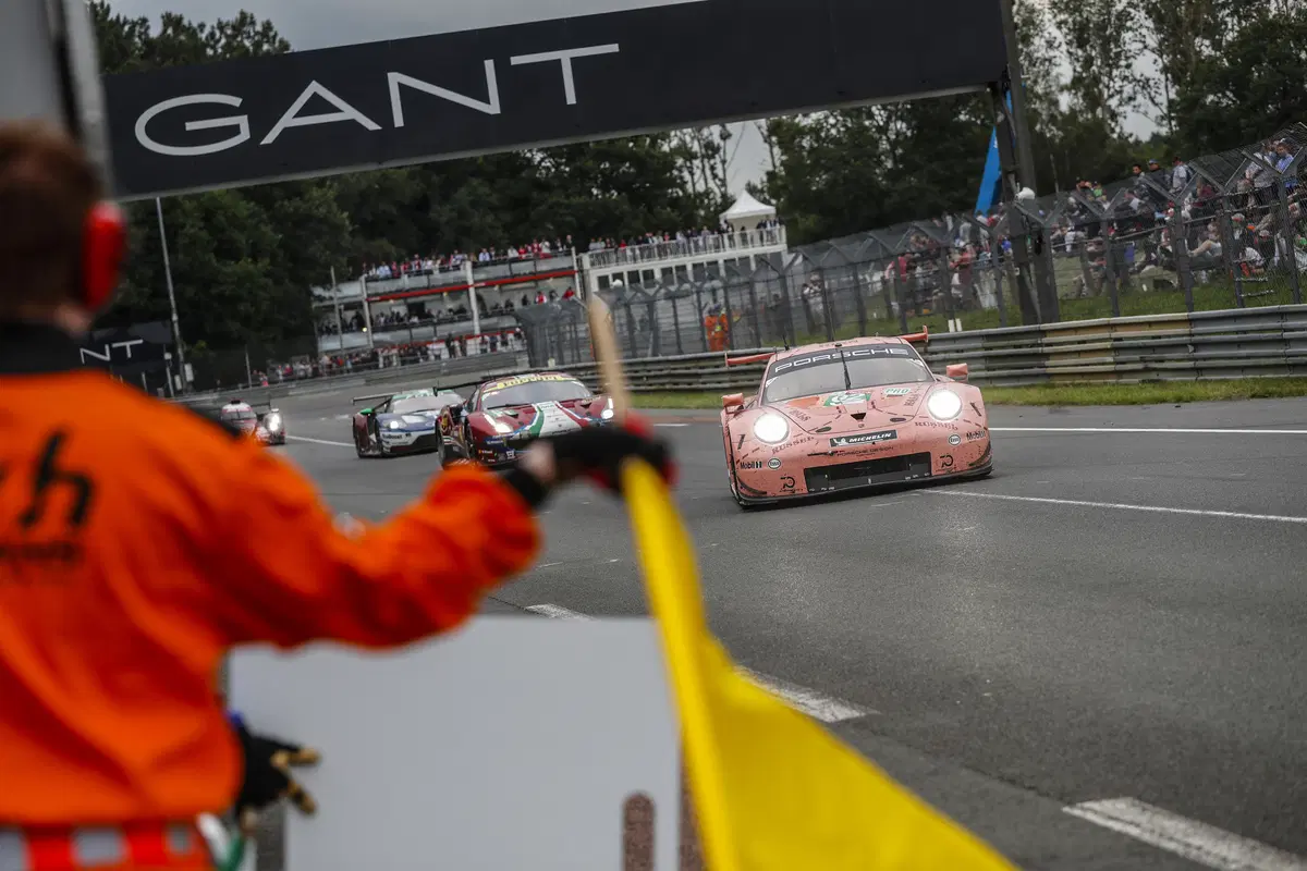 24 Ore di Le Mans, Doppietta Toyota: Alonso Nakajima e Buemi nella storia [video] (35)