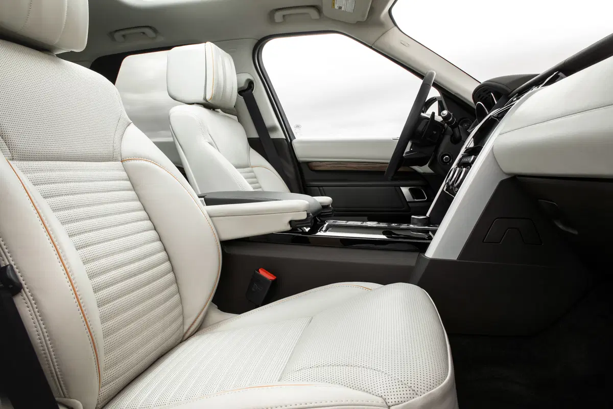 Land Rover Discovery MY 2019, le novità (11)