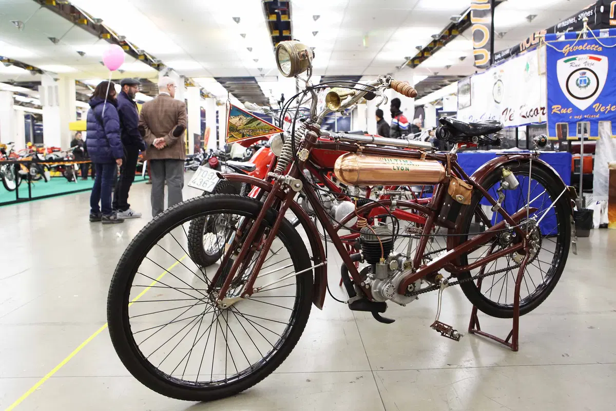 Automotoretrò 2016: le moto più belle [Video] (4)