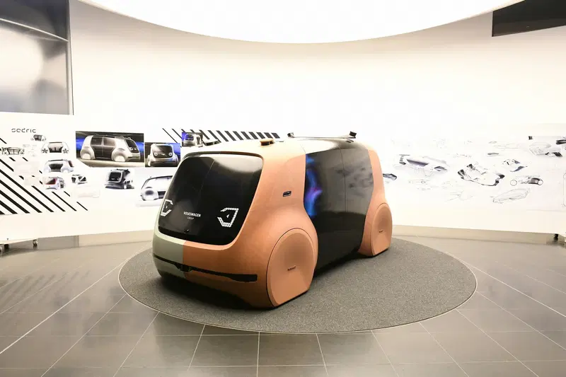 All'interno del Volkswagen Group Future Centre di Postdam