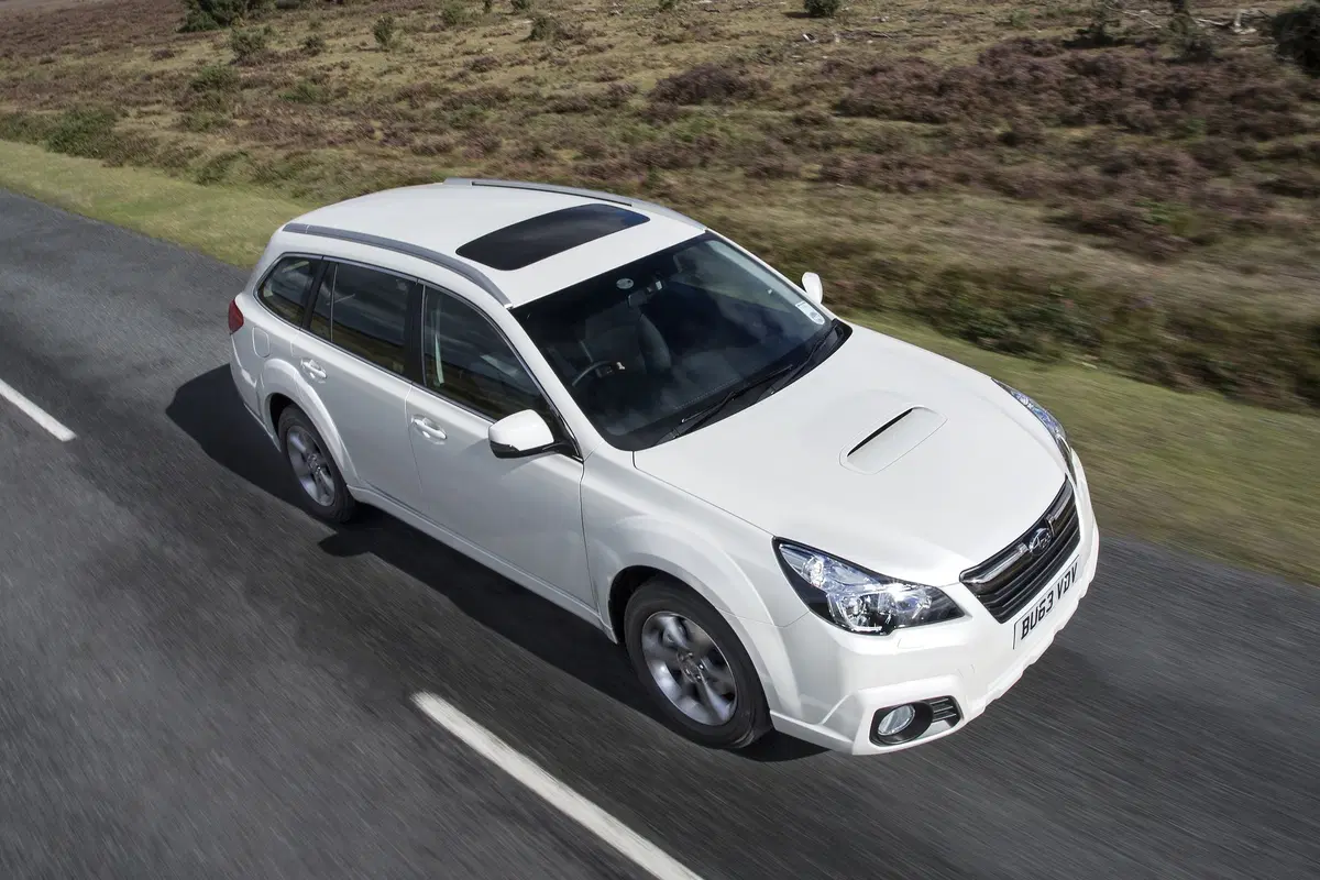 Subaru Outback 2.0d Lineartronic Unlimited (34)