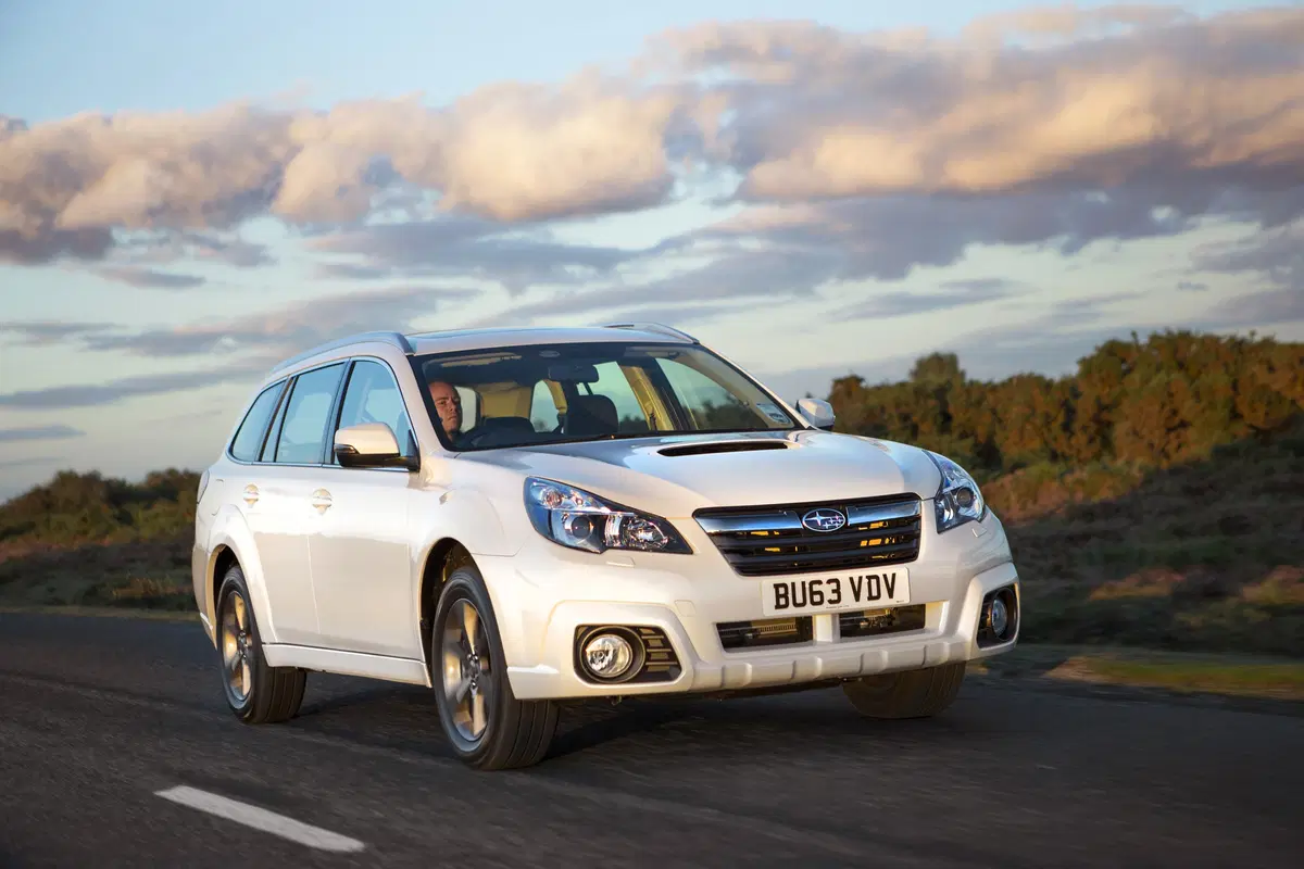 Subaru Outback 2.0d Lineartronic Unlimited (36)