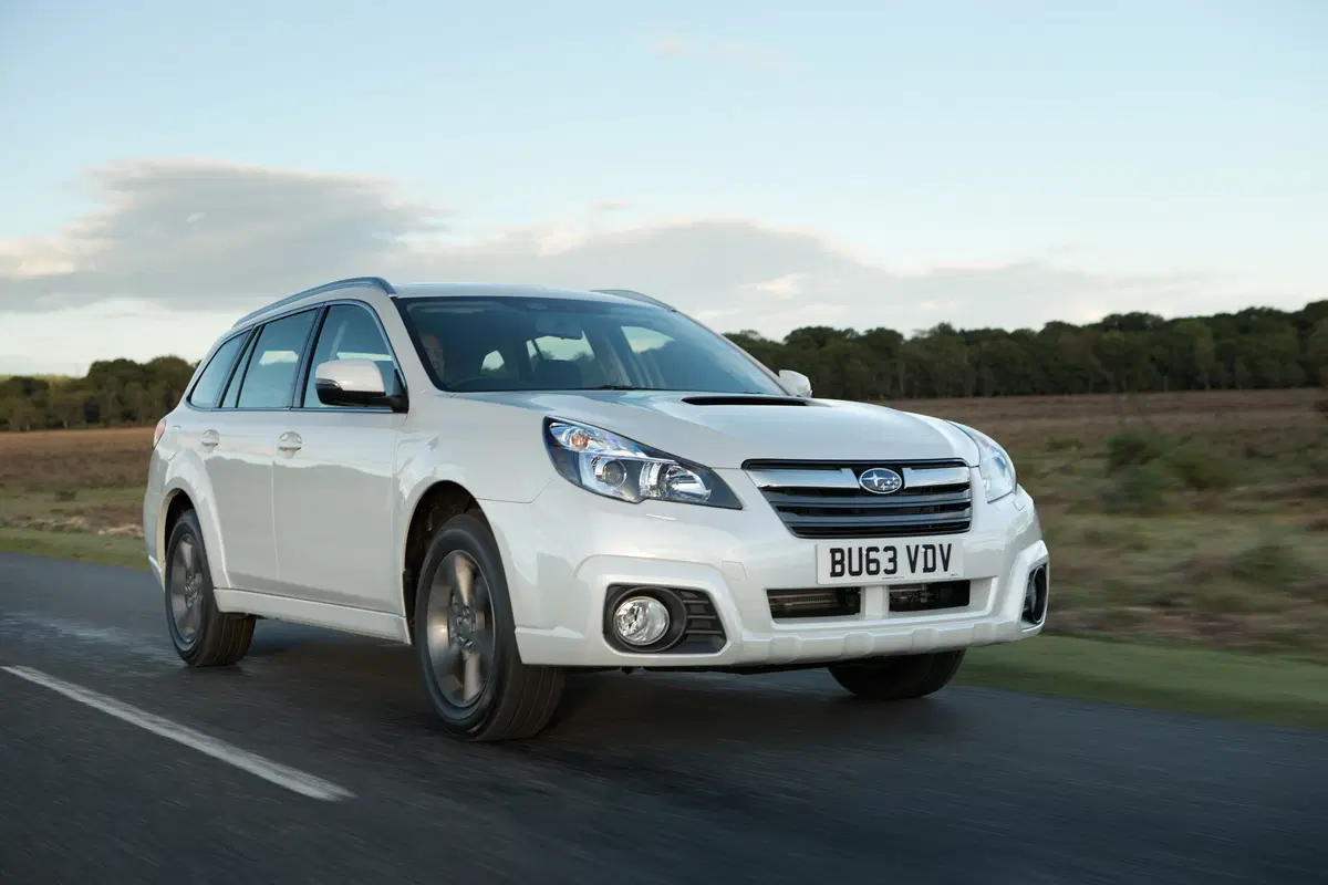 Subaru Outback 2.0d Lineartronic Unlimited (27)