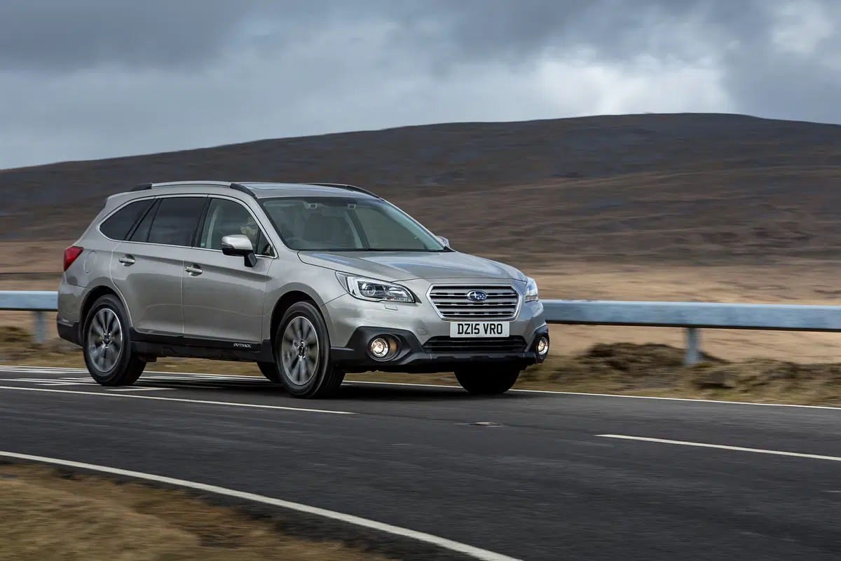 Subaru Outback 2.0d Lineartronic Unlimited (45)