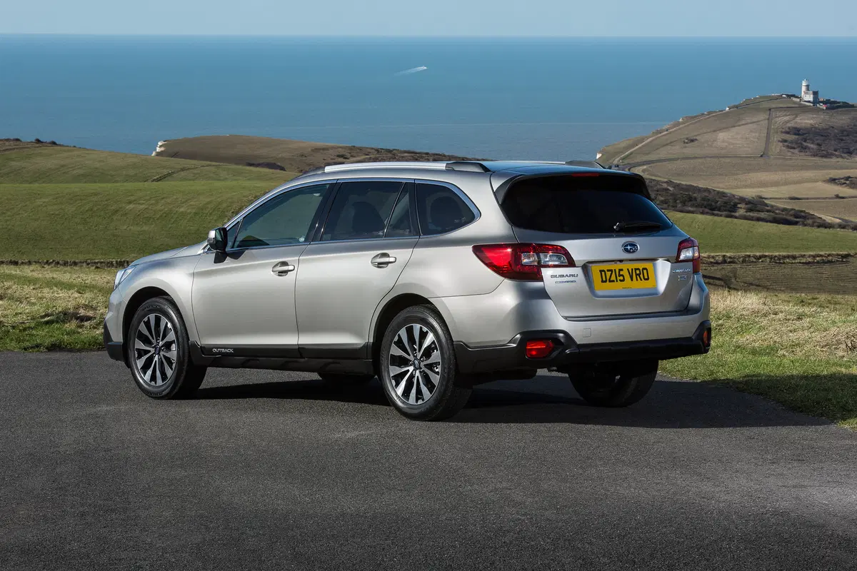 Subaru Outback 2.0d Lineartronic Unlimited (48)