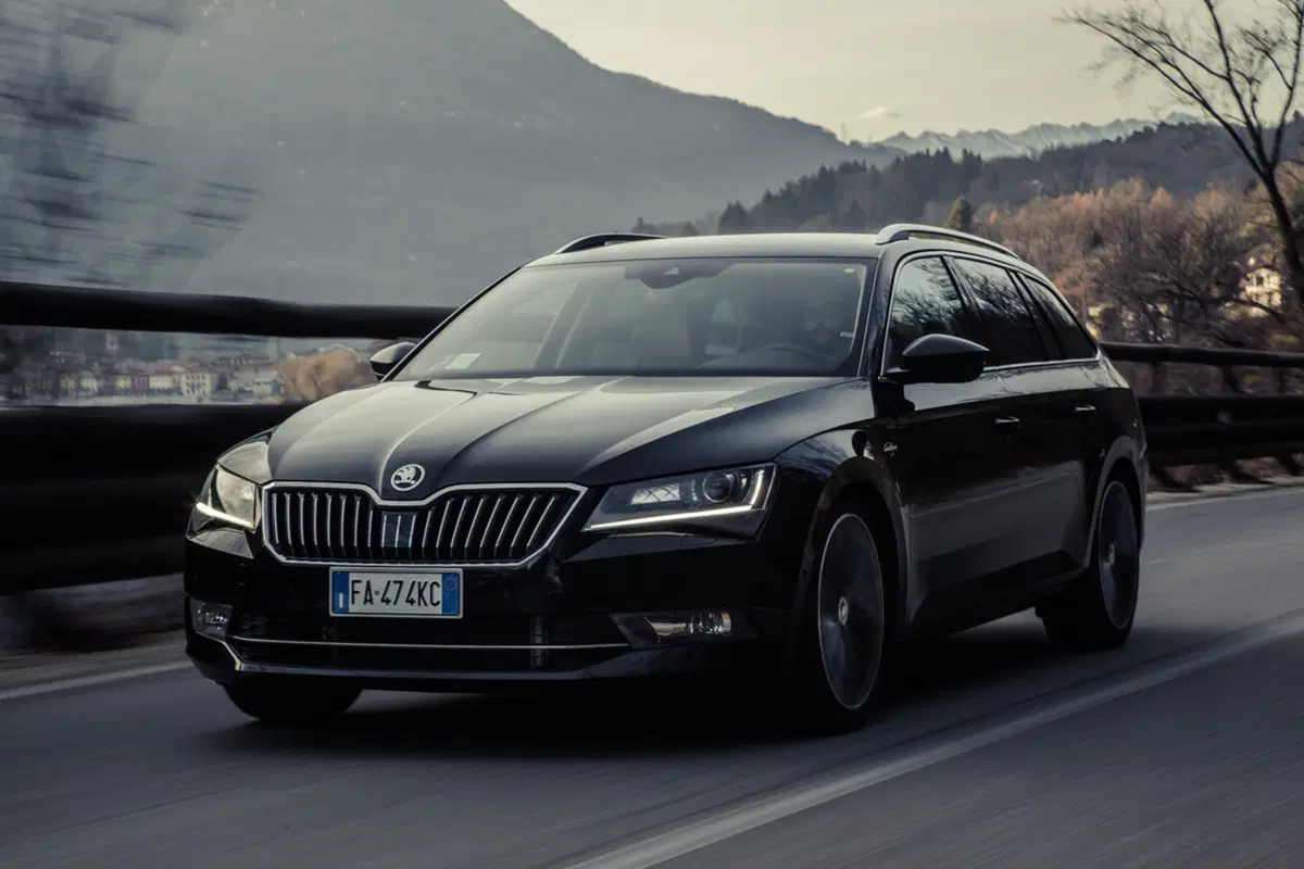 Nuova Skoda Superb: i cinque Mi piace" [Video]
