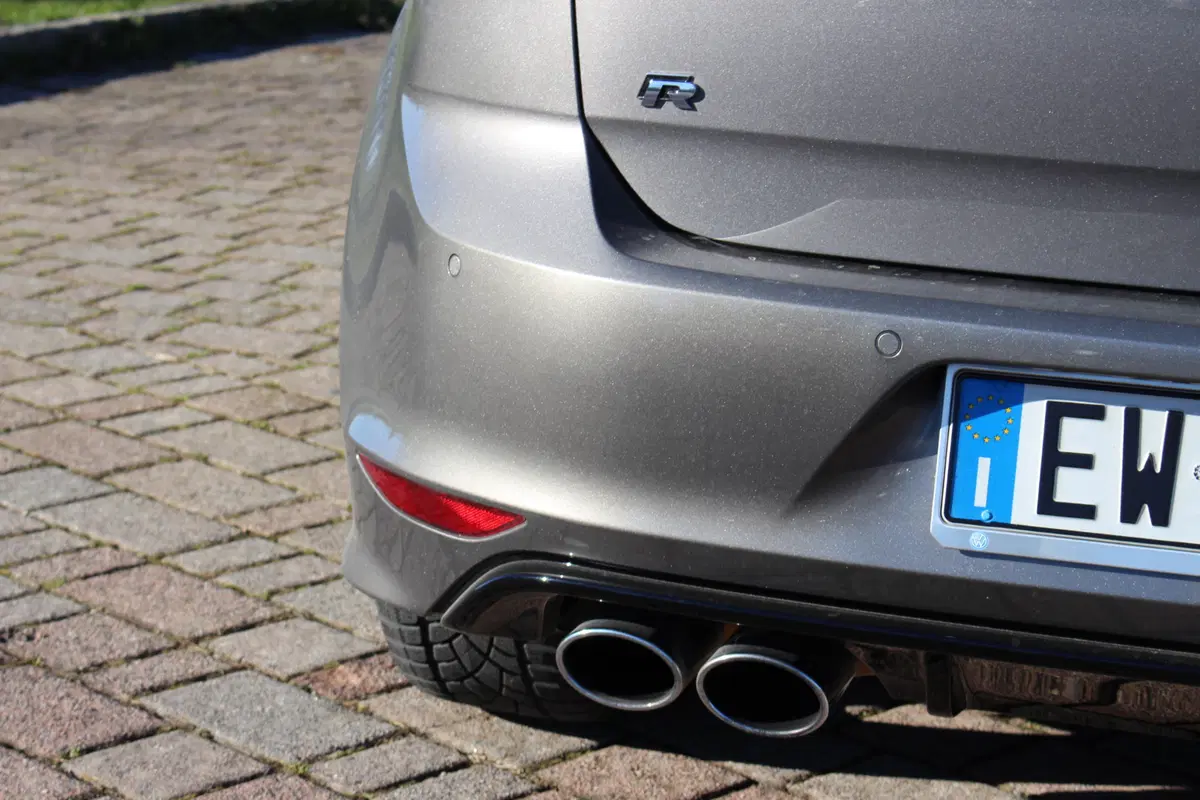 Volkswagen Golf R 5 porte | test drive #AMboxing (18)