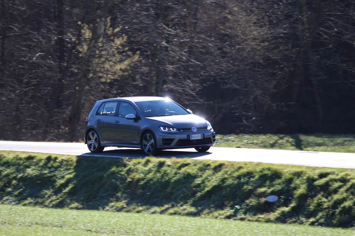 Volkswagen Golf R 5 porte | test drive #AMboxing (48)