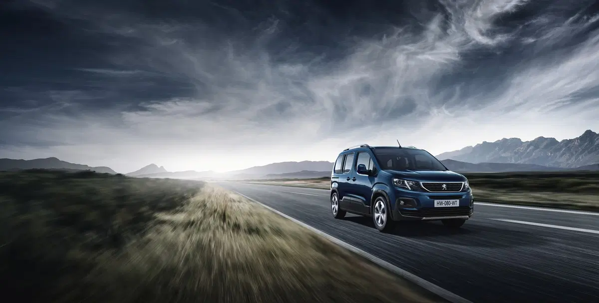 Peugeot Rifter 2018, ecco i prezzi della nuova generazione (3)