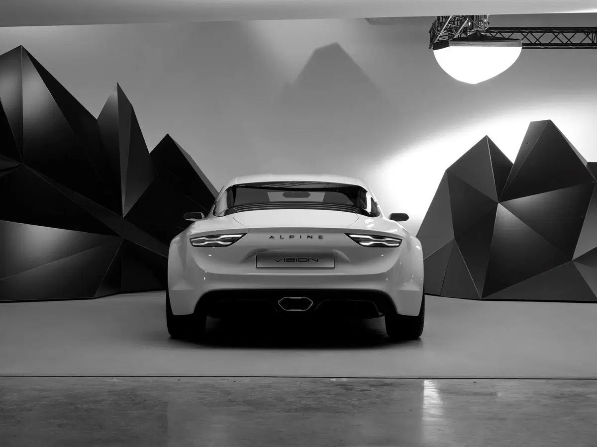 Alpine Vision: il concept anticipa la sportiva francese (16)