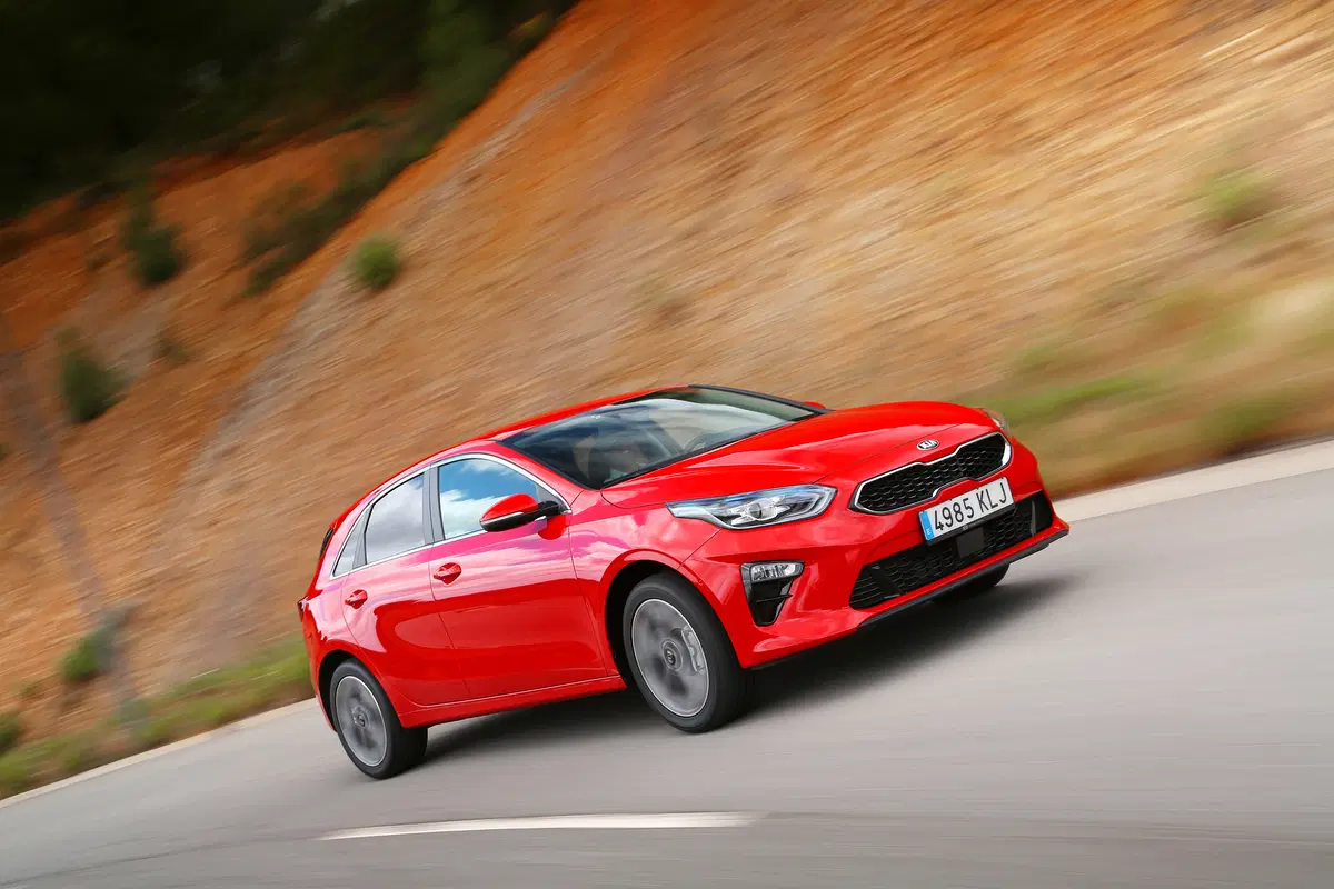 Kia CEED 2018 | Tanta sostanza e poche pretese. Anche in pista! [Video] (5)