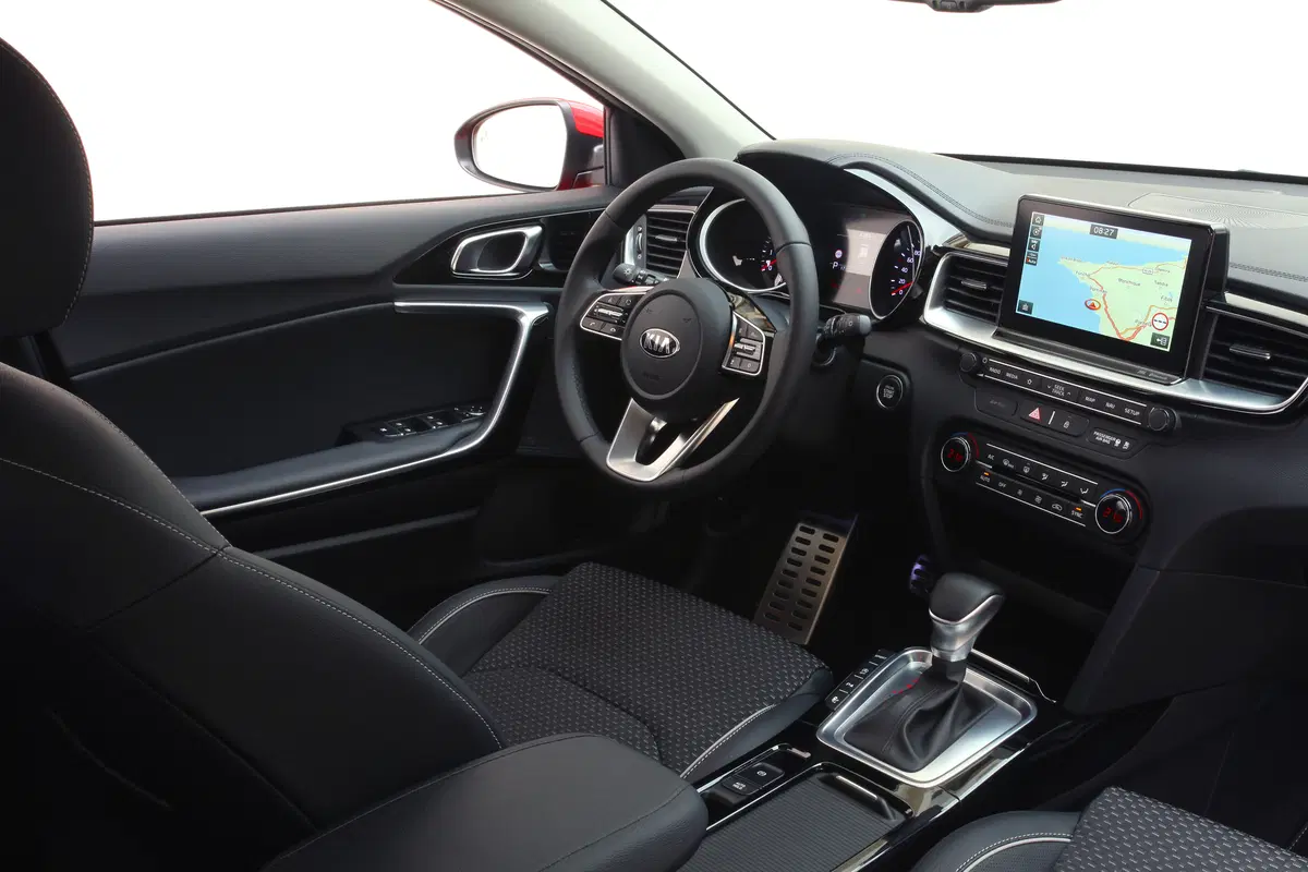 Kia CEED 2018 | Tanta sostanza e poche pretese. Anche in pista! [Video] (15)