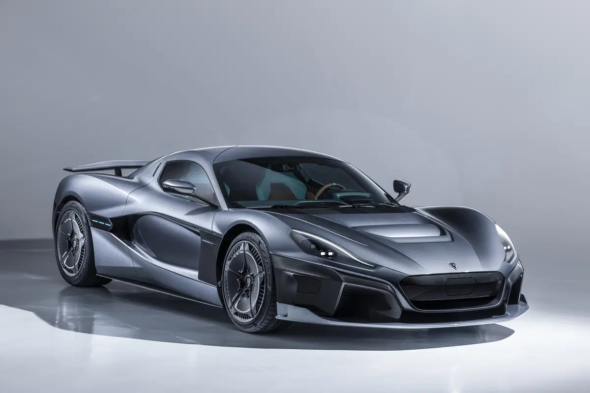 Porsche compra il 10% di Rimac (5)