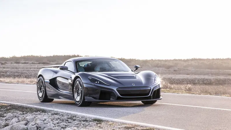 Porsche compra il 10% di Rimac