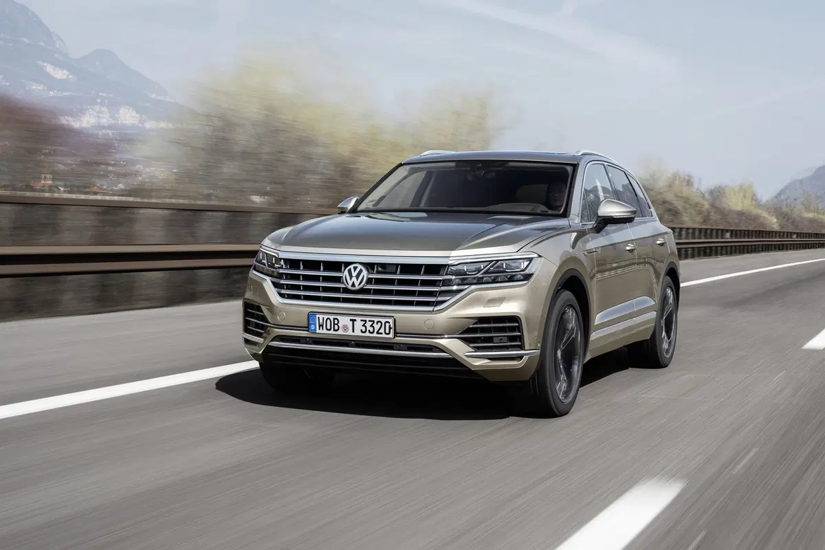Volkswagen Touareg 3.0 V6 TDI SCR Elegance (26)