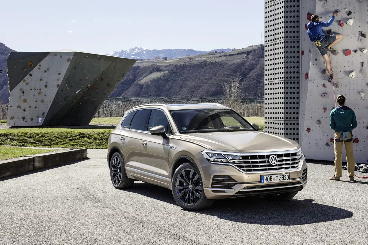 Volkswagen Touareg 3.0 V6 TDI SCR Elegance (25)