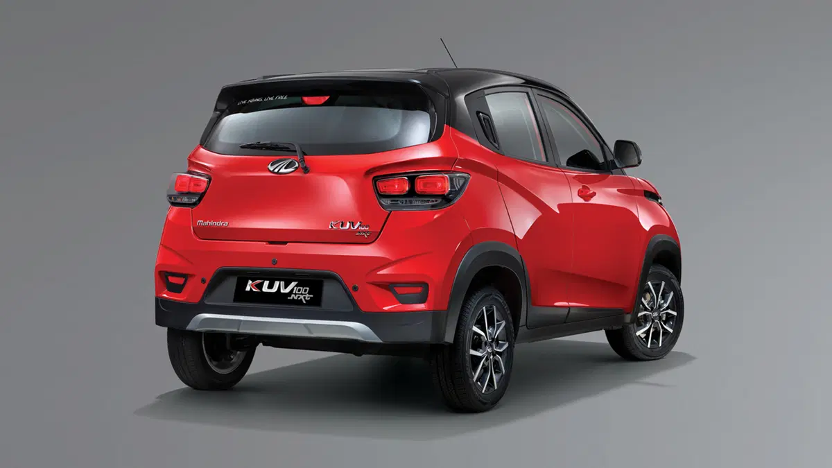 Mahindra KUV100 1.2 K6+ (4)