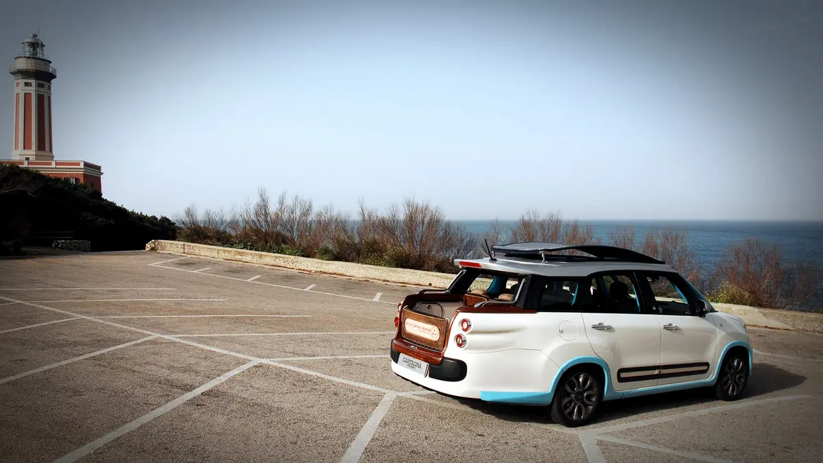 Fiat 500L Living Tiberio, il nuovo taxi di Capri lo firma Castagna (5)
