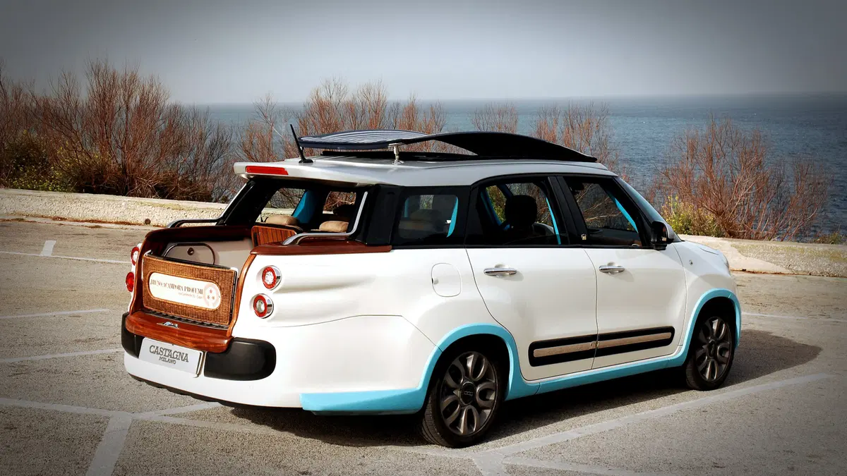 Fiat 500L Living Tiberio, il nuovo taxi di Capri lo firma Castagna (2)
