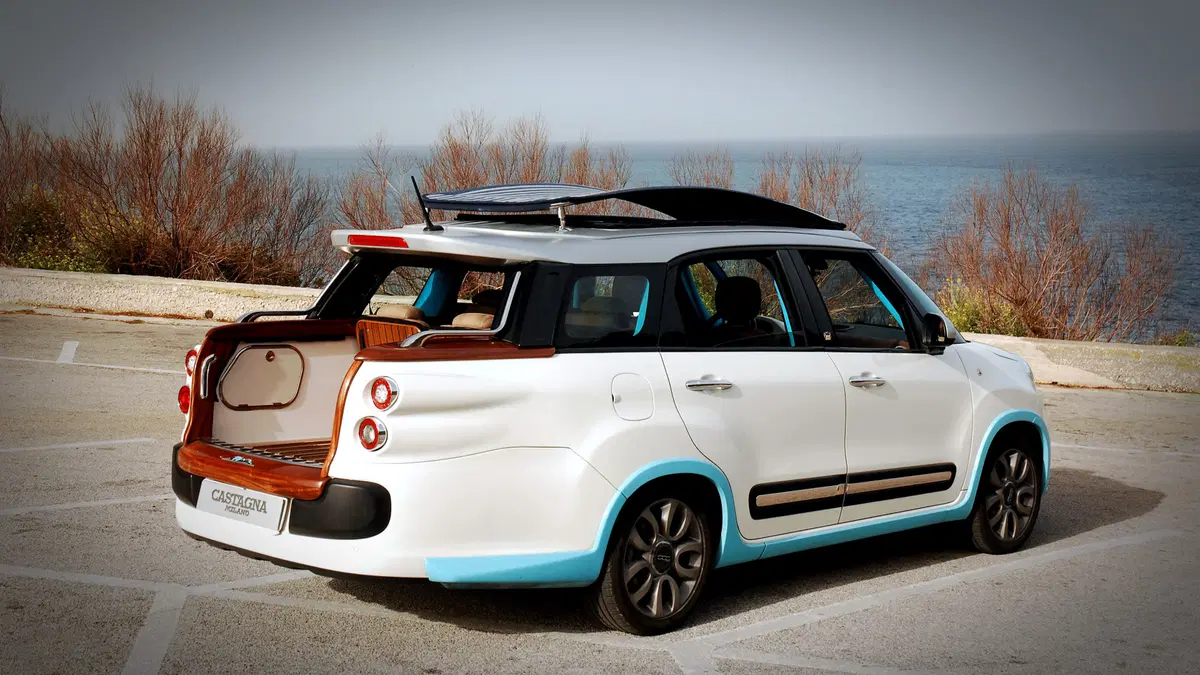Fiat 500L Living Tiberio, il nuovo taxi di Capri lo firma Castagna (6)