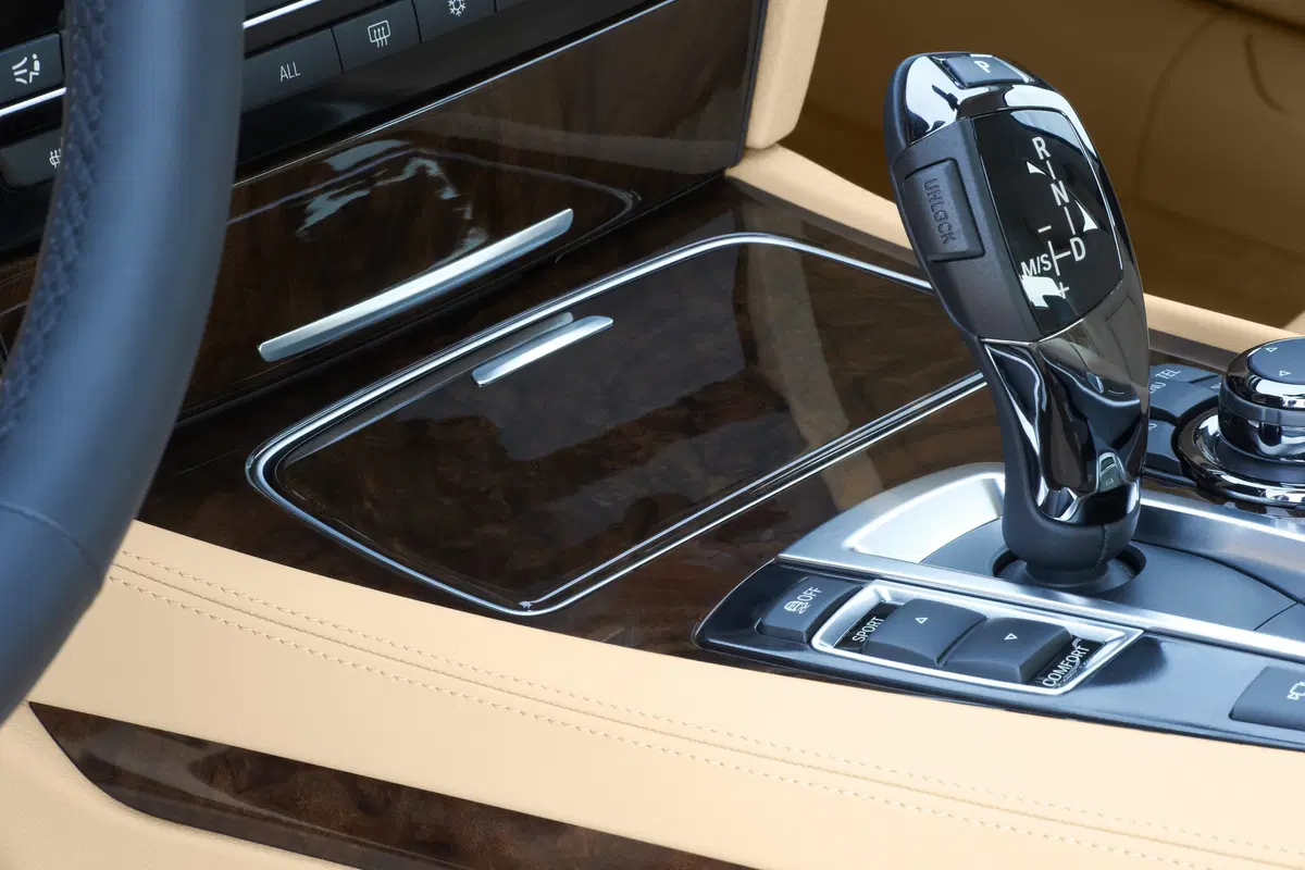 BMW Serie 7 750Li xDrive (14)