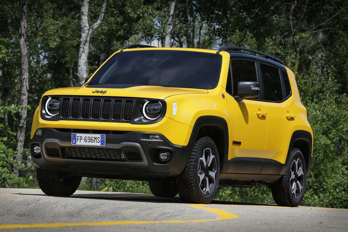 Jeep Renegade 2019 | Fari Full-LED e motore 3 cilindri 1.0 120 CV [Video] (30)