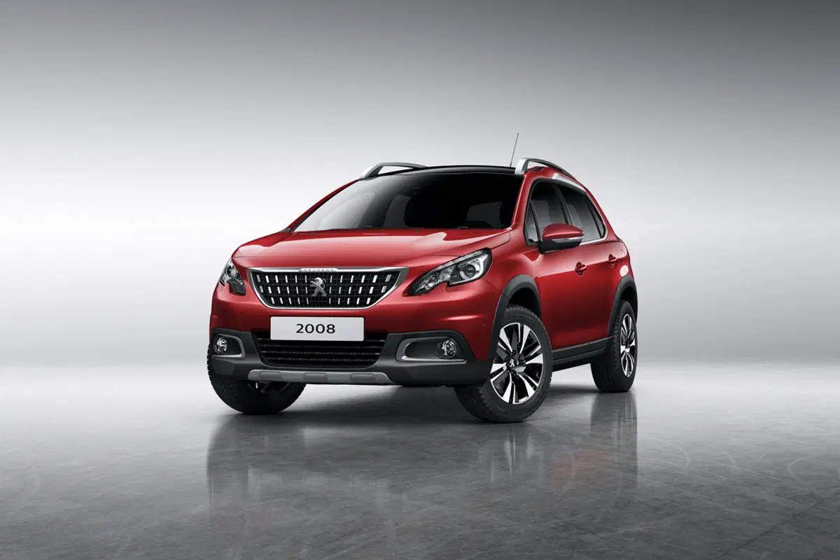 Peugeot 2008, è il momento del restyling