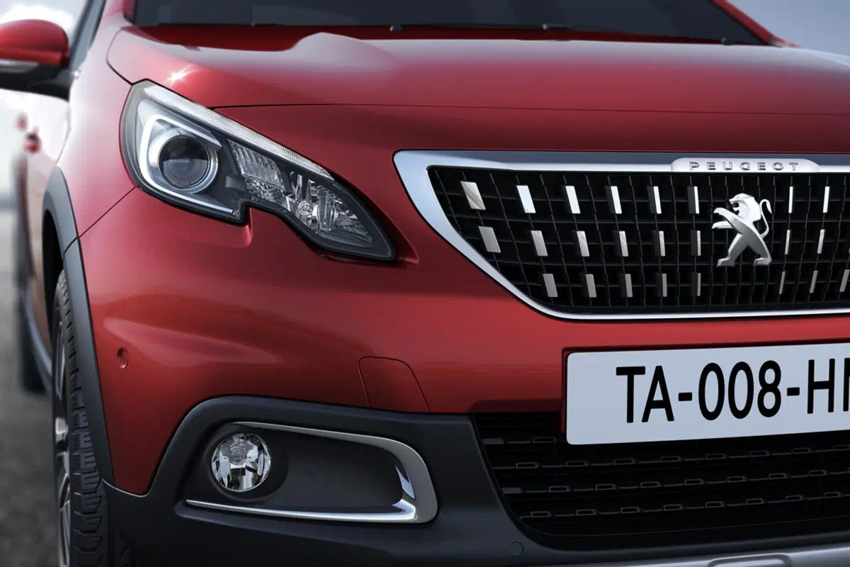 Peugeot 2008, è il momento del restyling (13)