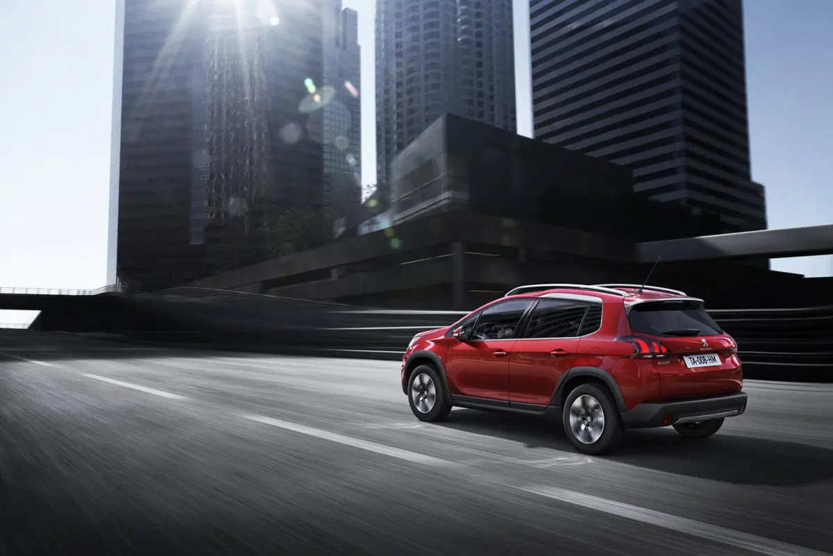 Peugeot 2008, è il momento del restyling (16)