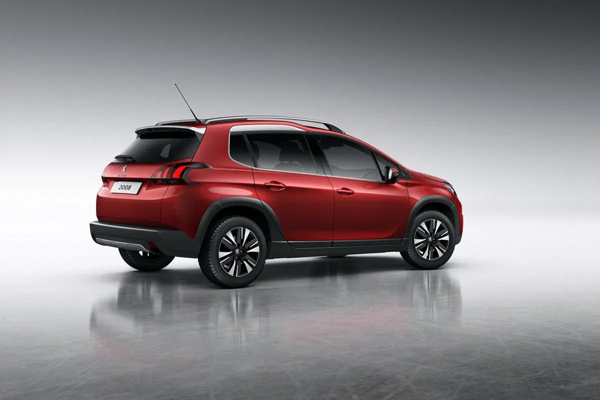 Peugeot 2008, è il momento del restyling (17)