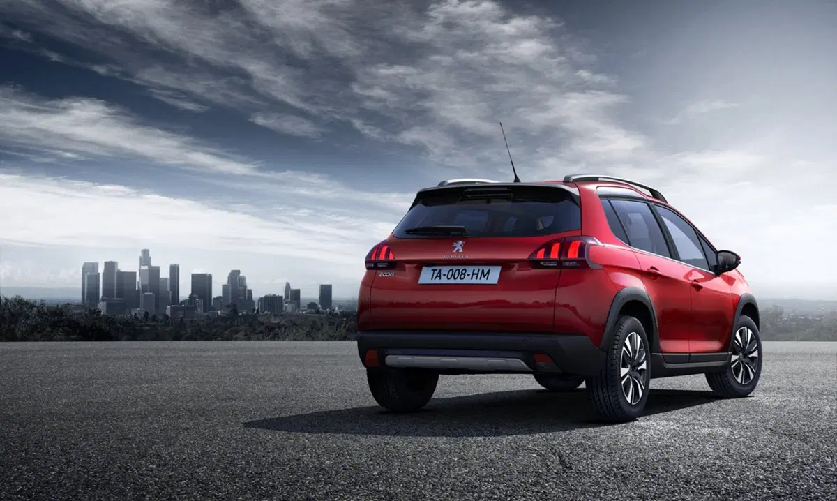 Peugeot 2008, è il momento del restyling (18)