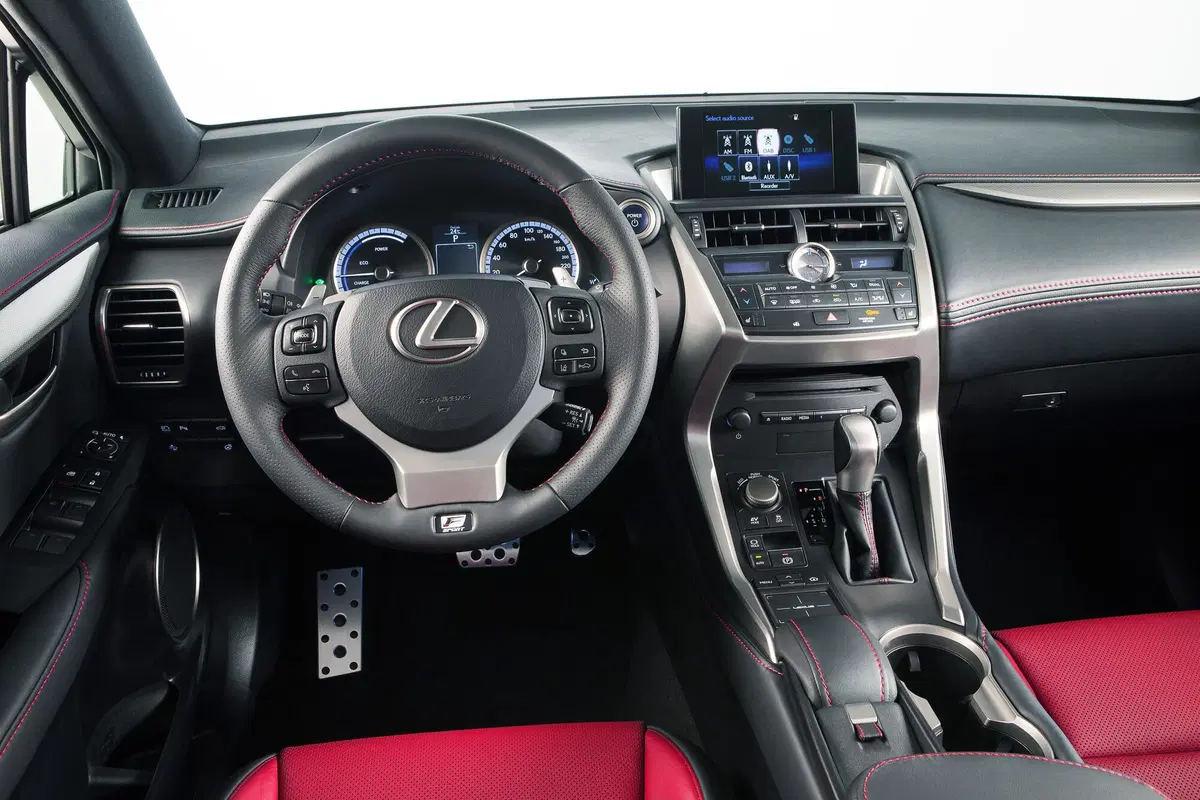 Lexus NX Hybrid 4WD Business (11)