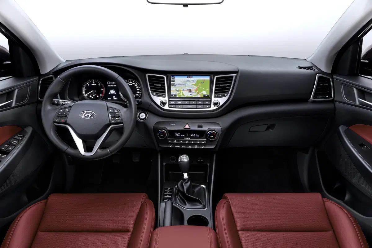 Hyundai Tucson 1.6 CRDi 136CV 48V XLine (36)