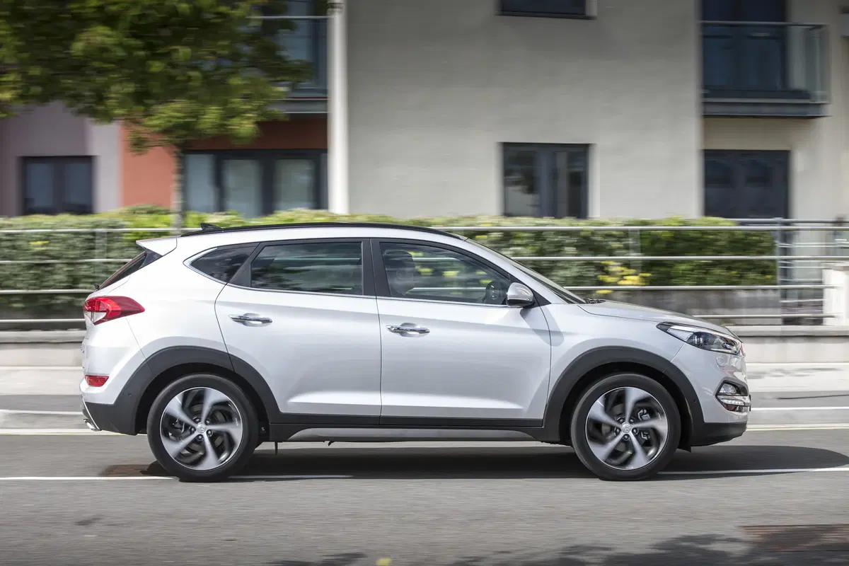 Hyundai Tucson 1.6 CRDi 136CV 48V XLine (31)