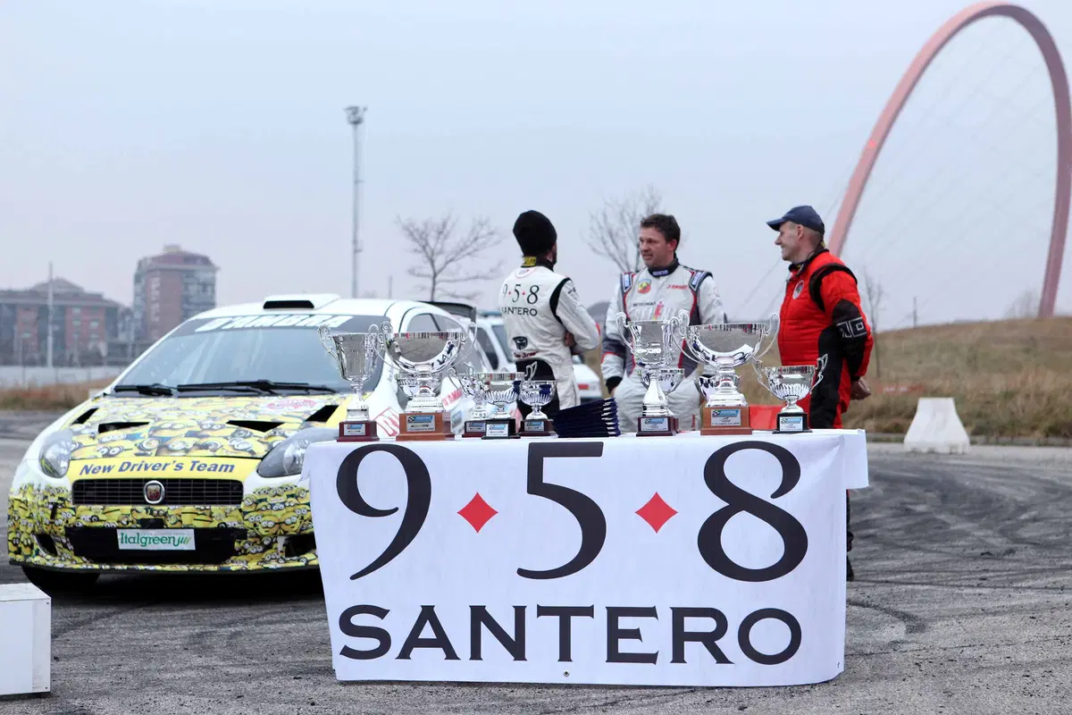 Automotoracing 2016: tuning estremo e adrenalina in pista [Video] (24)