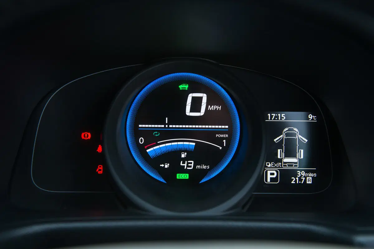 Nissan e-NV200 (2014-22) (11)