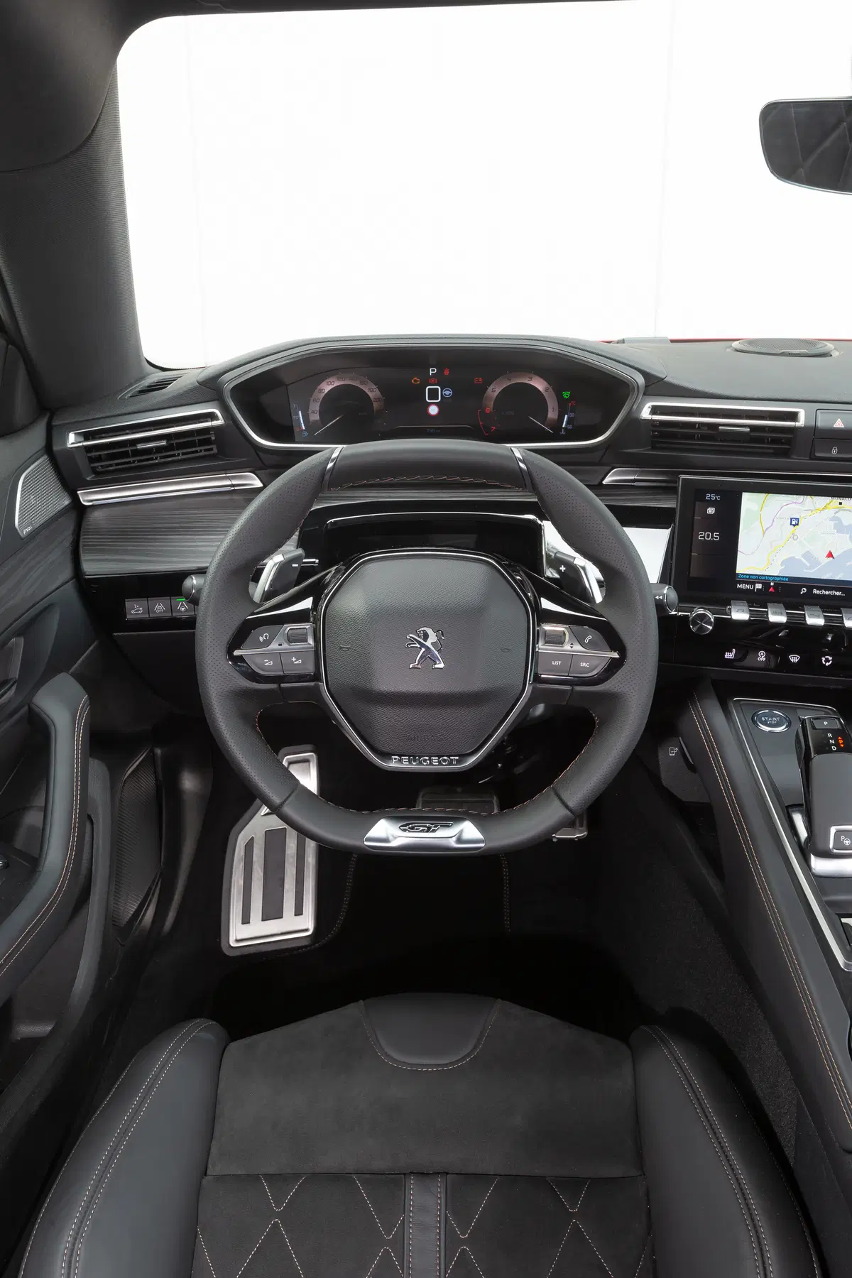 Peugeot 508 2018 | la berlina che fa il verso alla coupé, non solo nel look (24)