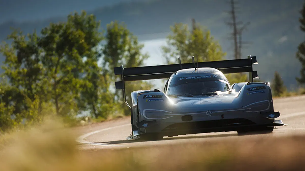 Volkswagen I.D. R conquista la Pikes Peak 2018. E' la prima volta per un'elettrica (13)