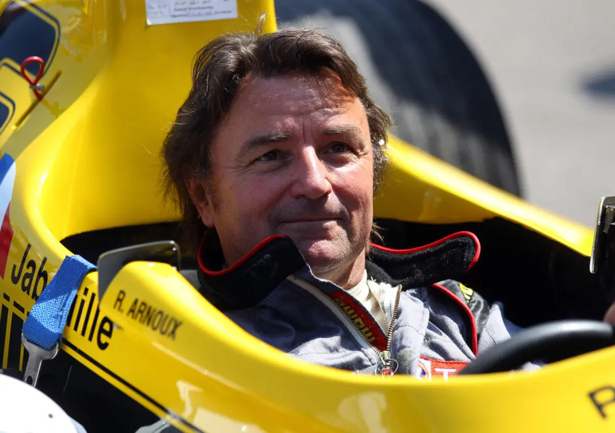 Formula 1, Arnoux: &laquo;La Ferrari scelga Leclerc&raquo;
