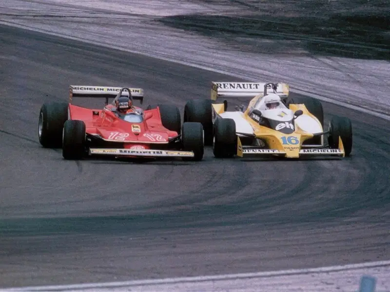 Un'immagine dell'epico duello tra Ren&eacute; Arnoux e Gilles Villeneuve a Digione nel 1979