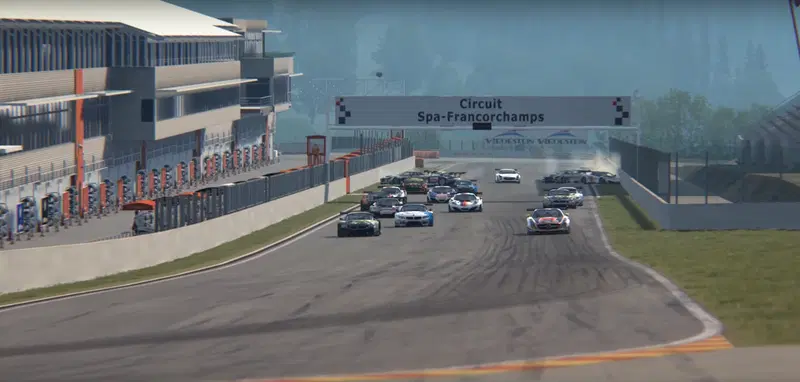 Una "classica" partenza in una lobby pubblica su Assetto Corsa