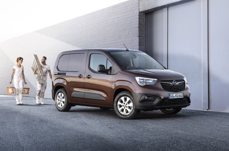 Opel Combo Van: praticit&agrave; di un furgone, comfort di un&rsquo;auto