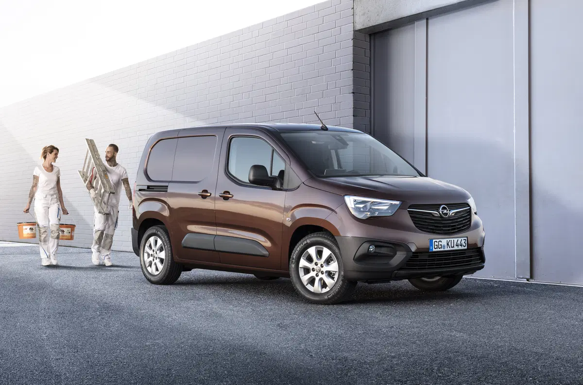 Opel Combo Van: praticità di un furgone, comfort di un’auto (9)