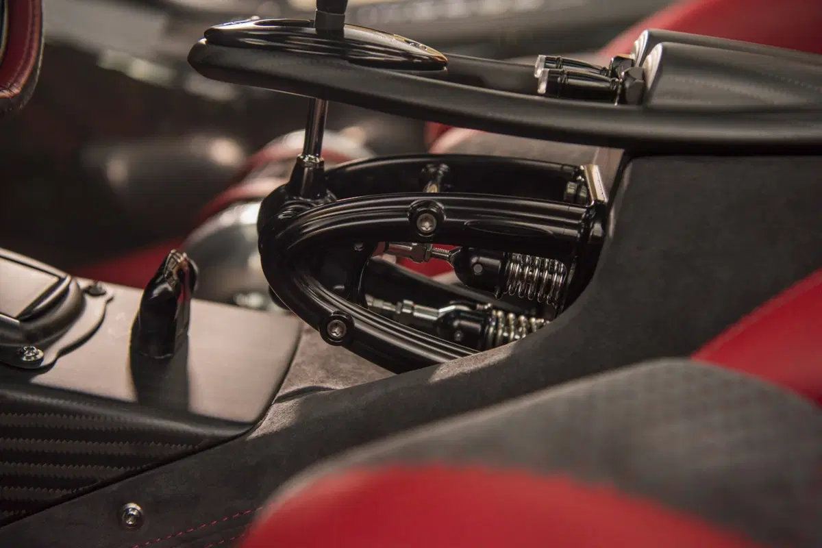 Pagani Huayra BC: 789 CV per 20 esemplari pronti per il Salone di Ginevra 2016 (29)