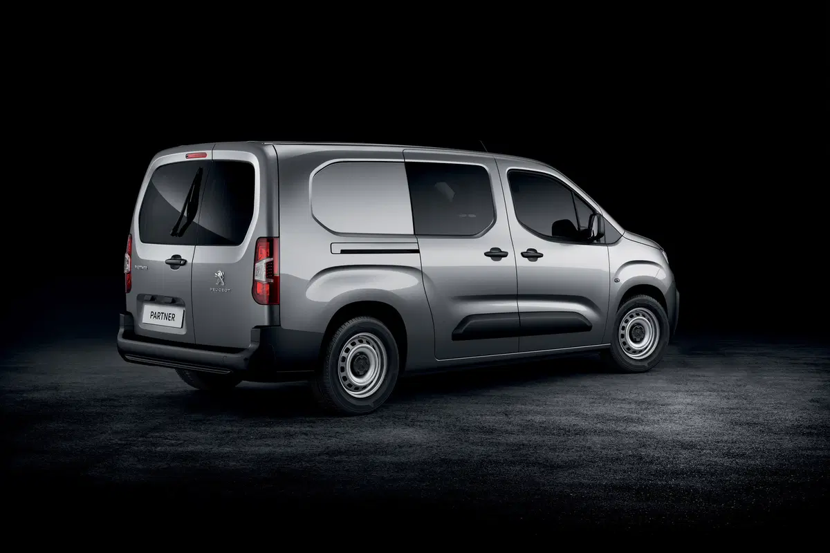 Peugeot Partner, il van francese si rinnova [Foto e dettagli] (5)