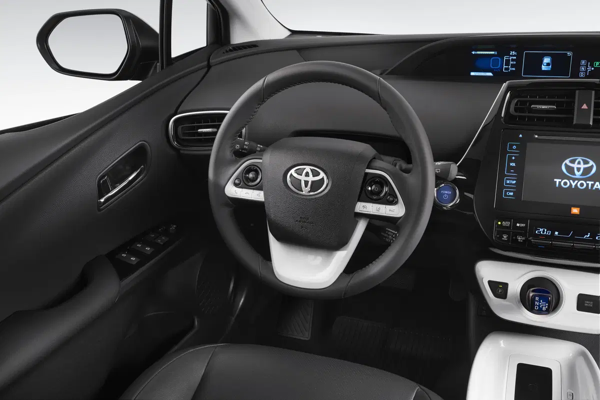 Nuova Toyota Prius 2016 [Video] (23)