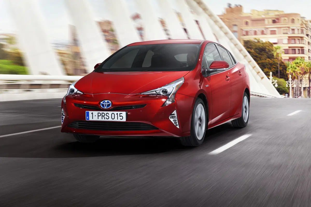 Nuova Toyota Prius 2016 [Video]