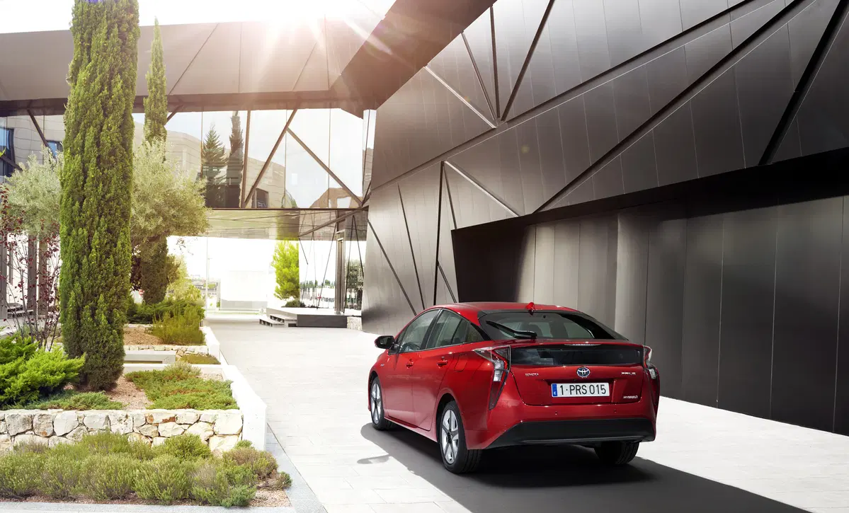 Nuova Toyota Prius 2016 [Video] (16)